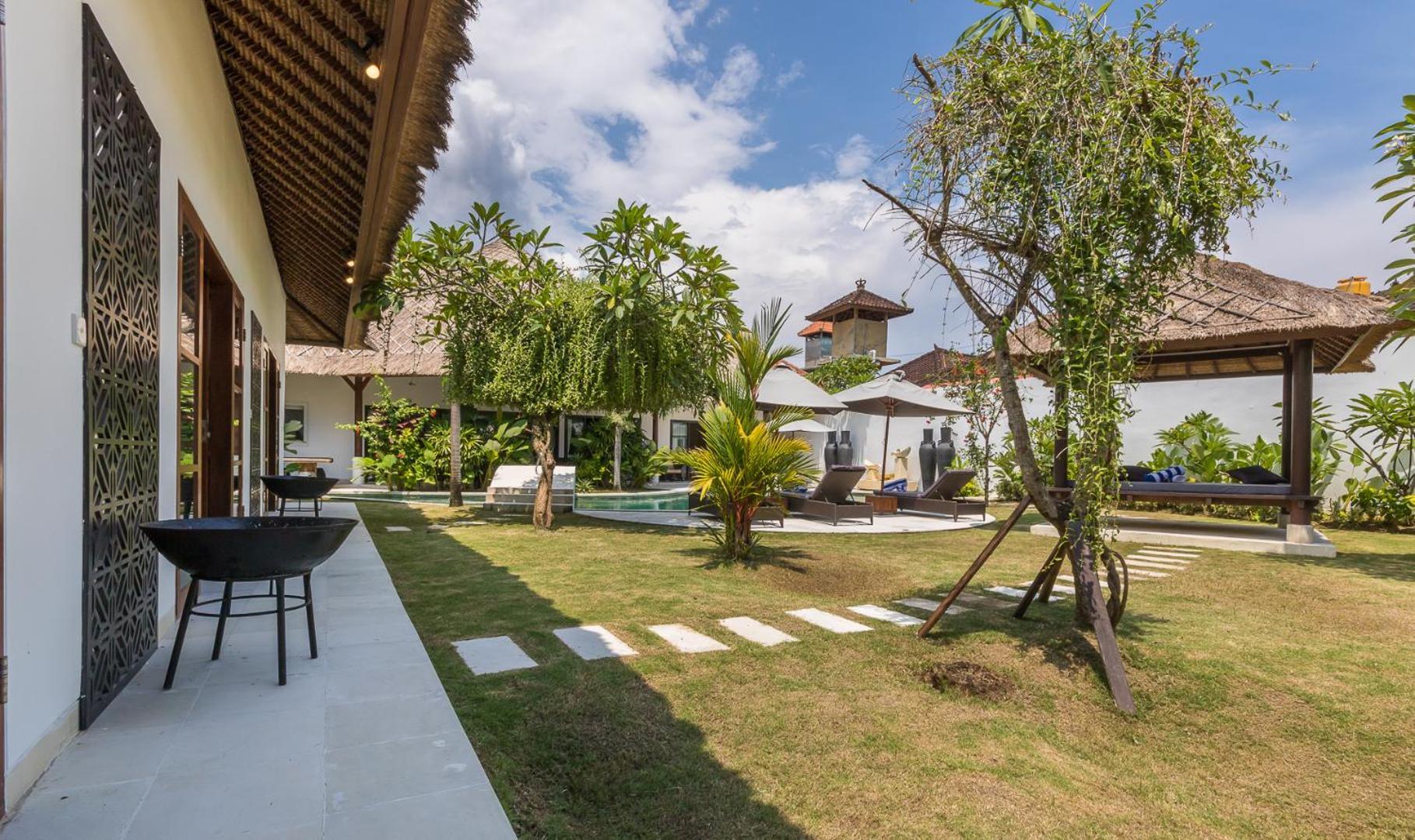 Villa Deh Simba At Sanur Екстериор снимка
